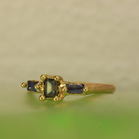 Full sapphire ring