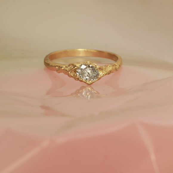 oval diamond ring
