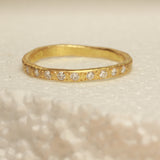 nine diamond ring - 18k - size 8