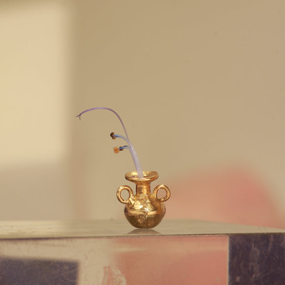 tiny vase earring 2
