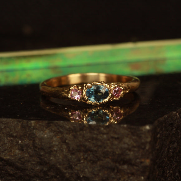 portrait ring