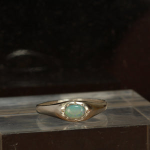 opal ring - Size 8.5 / R
