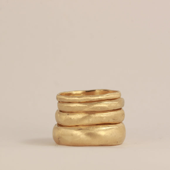 plain uneven bands