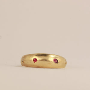 Half dome ring
