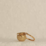 Gold chytra vase earring