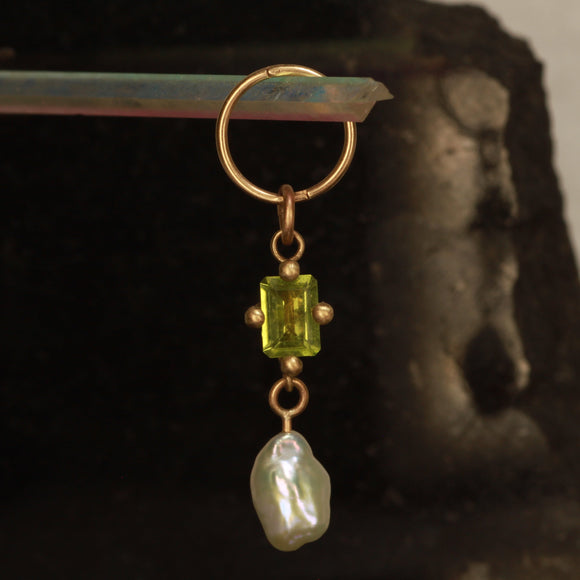 peridot pendant