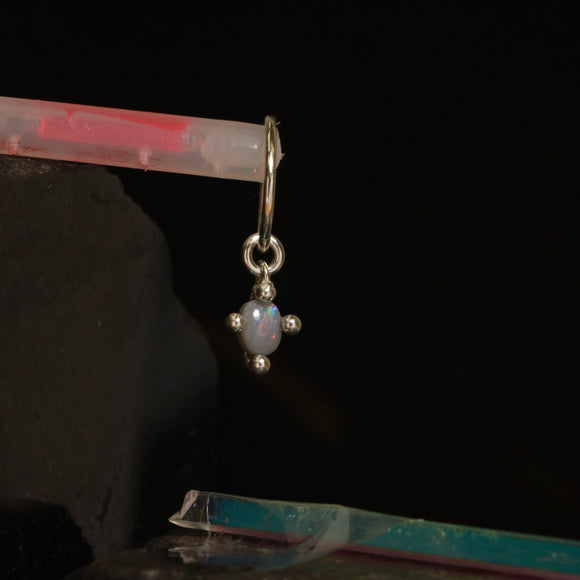 opal hanging hoop 05