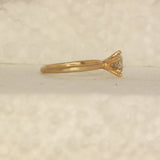 white salt and pepper diamond ring - Size 5.75