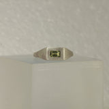 green sapphire signet - Size 7/O