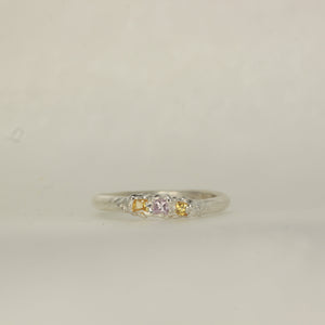 yellow and white sapphire band  size - 5.5 / K.5