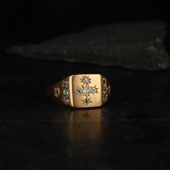 Lilac Small party natural signet ring