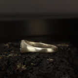 Green sapphire sun ring - Size 6.25 / M