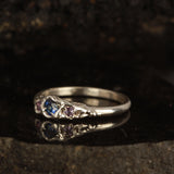 Melted blue sapphire ring Size: 8 / Q