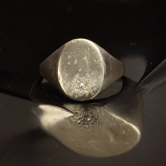 Pearl foam ring