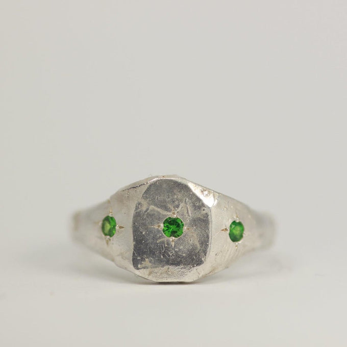 Perfect signet ring