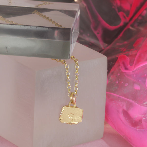 Lucky Clover Pendant - Gold