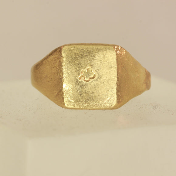 Clover signet - gold