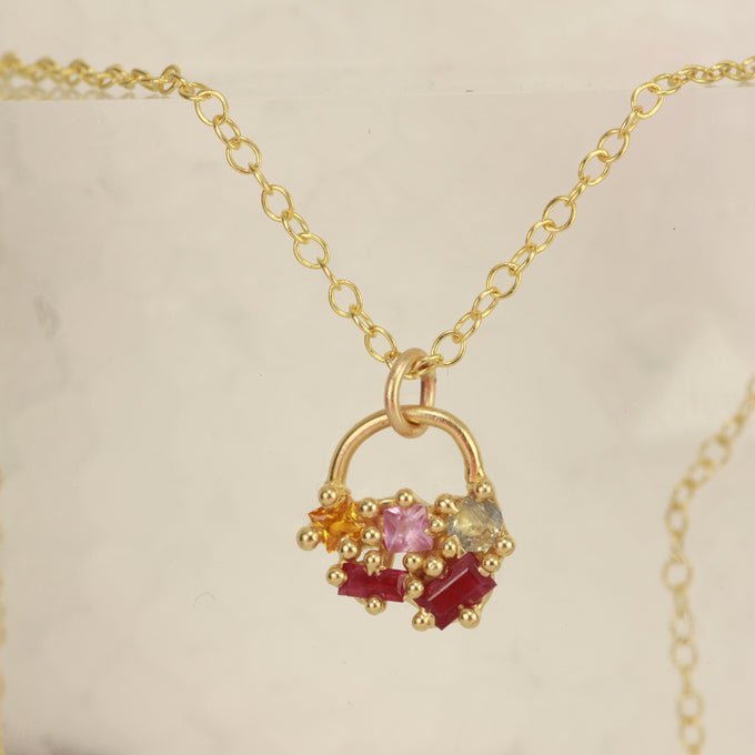 Grapes pendant