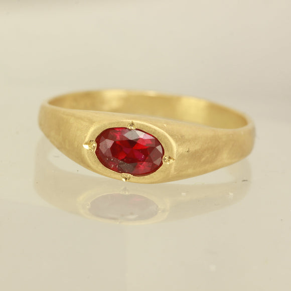 Lab Ruby Crypt Ring size 7.25