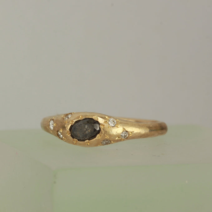 Black salt and pepper diamond ring - Size 7.5