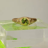 green sapphire ring - Size 8.5