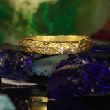 Squashed croissant ring 18k