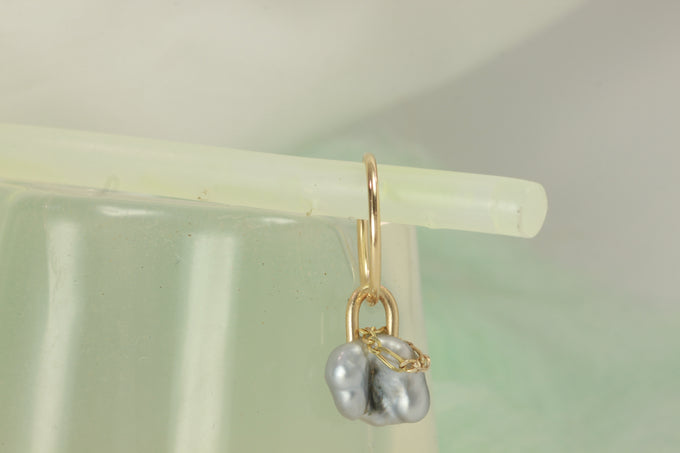 Tahitian pearl earring pair (with tiny pearl bracelet)