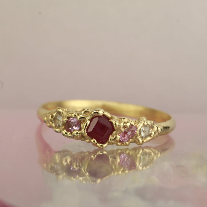 room ring - Size 8.5